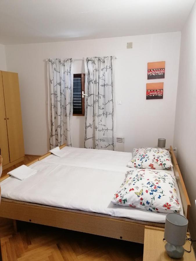 Apartment Halugica Kali Εξωτερικό φωτογραφία