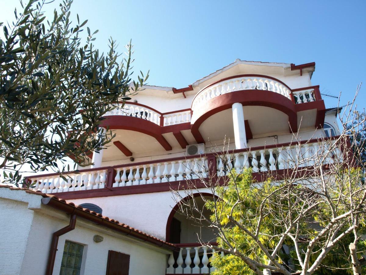 Apartment Halugica Kali Εξωτερικό φωτογραφία
